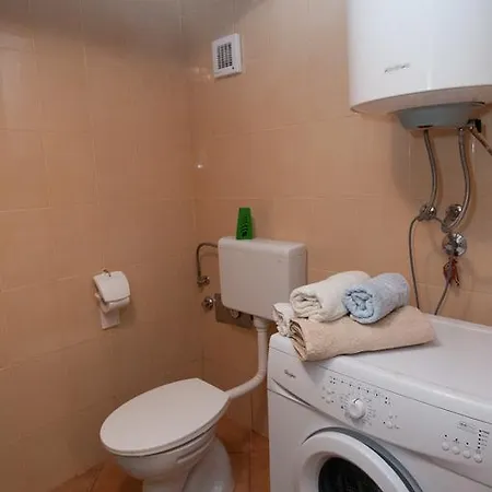 Apartmán Tomic A-5 *